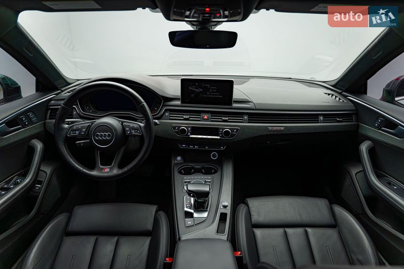Купе Audi A5 2019 в Киеве