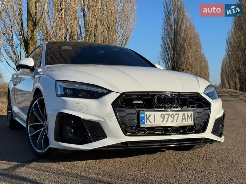 Лифтбек Audi A5 2022 в Киеве