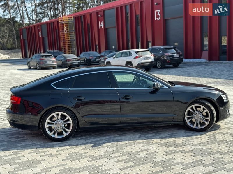 Купе Audi A5 2010 в Львове