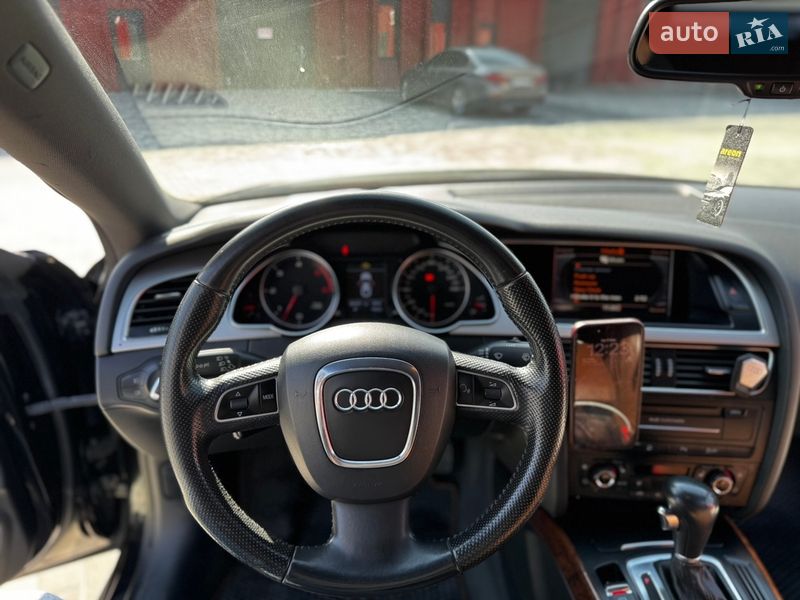 Купе Audi A5 2010 в Львове