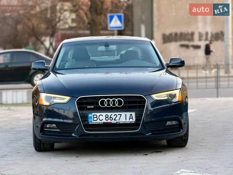 Купе Audi A5 2012 в Львові