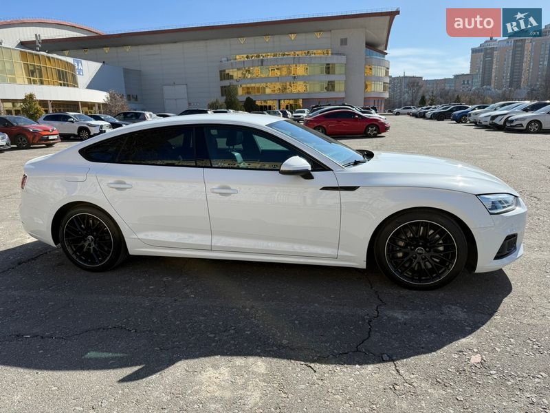Купе Audi A5 2019 в Киеве