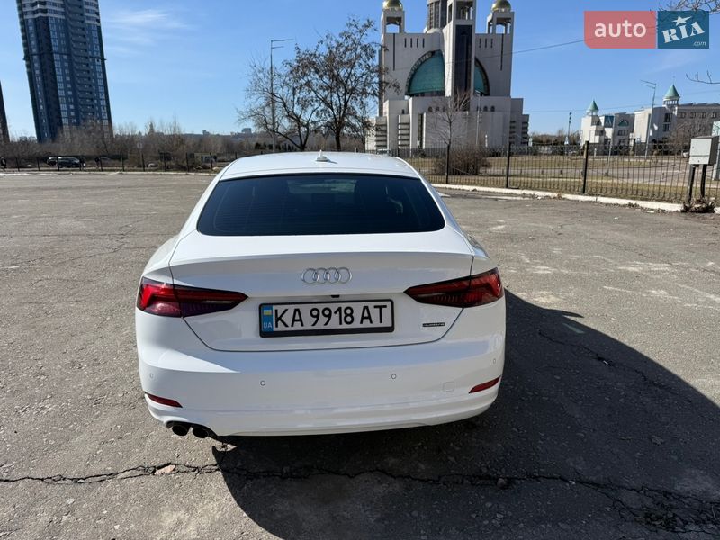 Купе Audi A5 2019 в Киеве