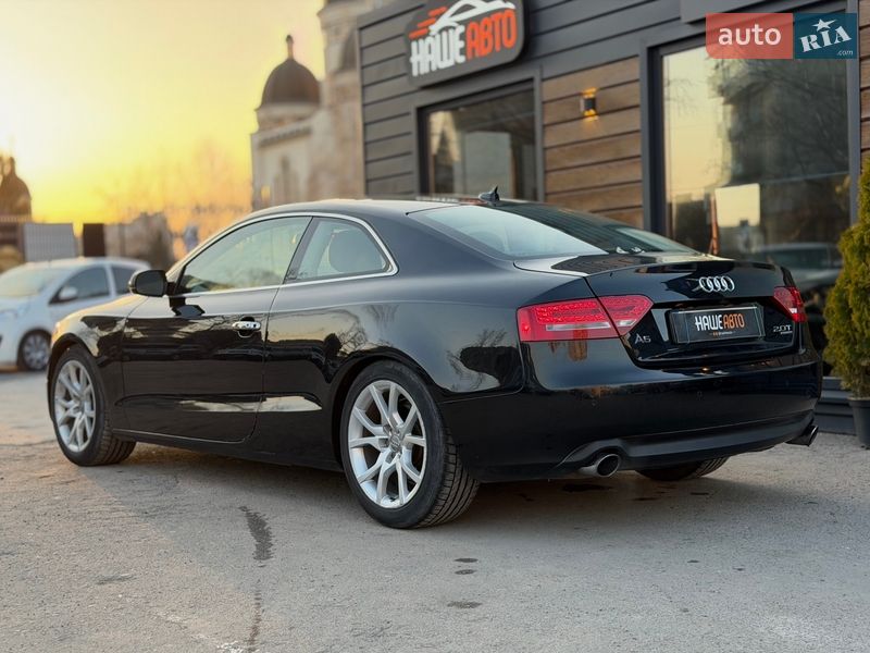 Купе Audi A5 2011 в Шептицькому