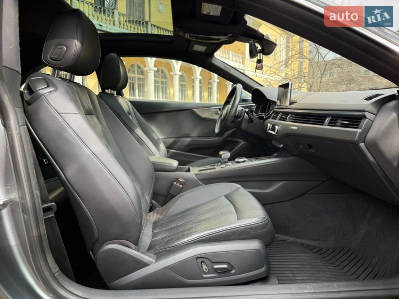 Купе Audi A5 2016 в Киеве
