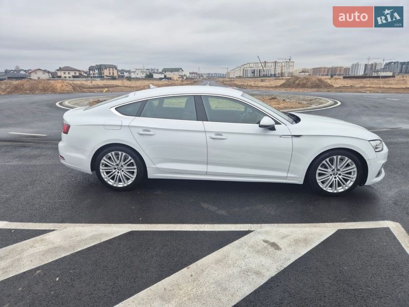 Купе Audi A5 2018 в Киеве