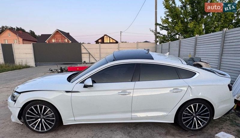 Лифтбек Audi A5 2020 в Киеве