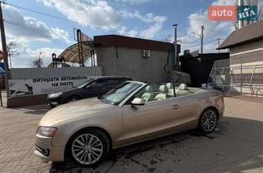 Кабриолет Audi A5 2010 в Киеве
