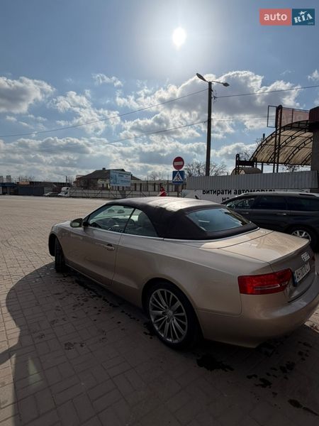 Кабріолет Audi A5 2010 в Києві фото 17 Кабріолет Audi A5 2010 в Києві