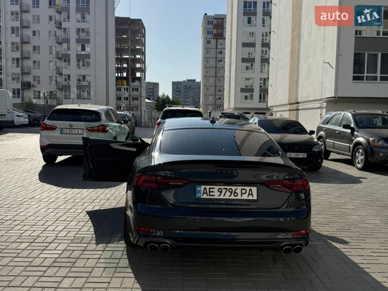 Купе Audi A5 2018 в Днепре