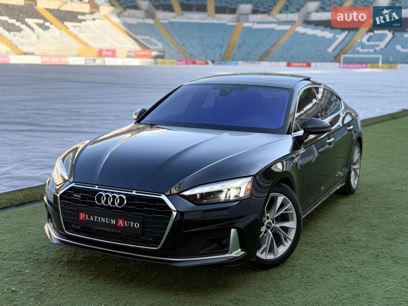 Лифтбек Audi A5 2022 в Одессе