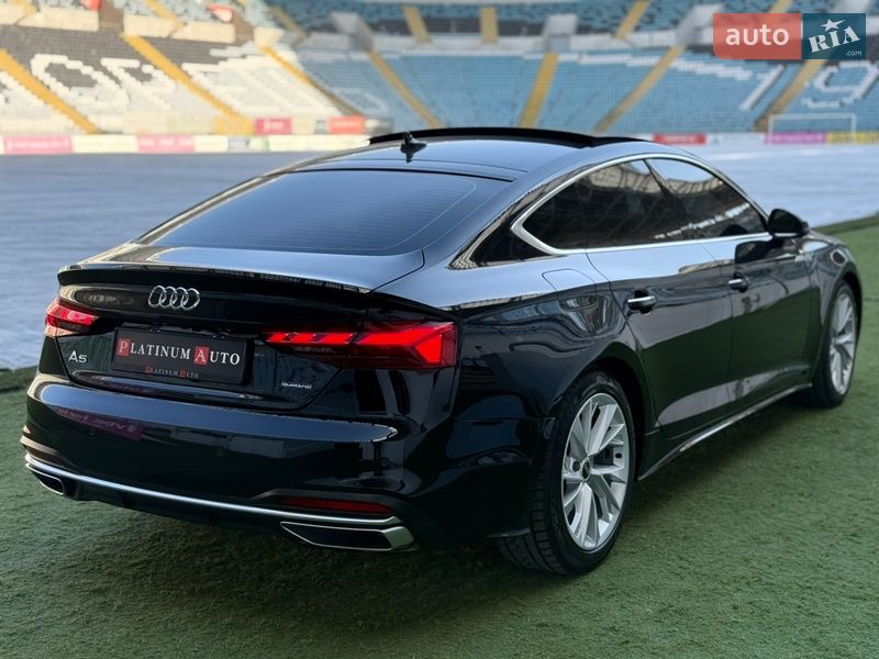 Лифтбек Audi A5 2022 в Одессе