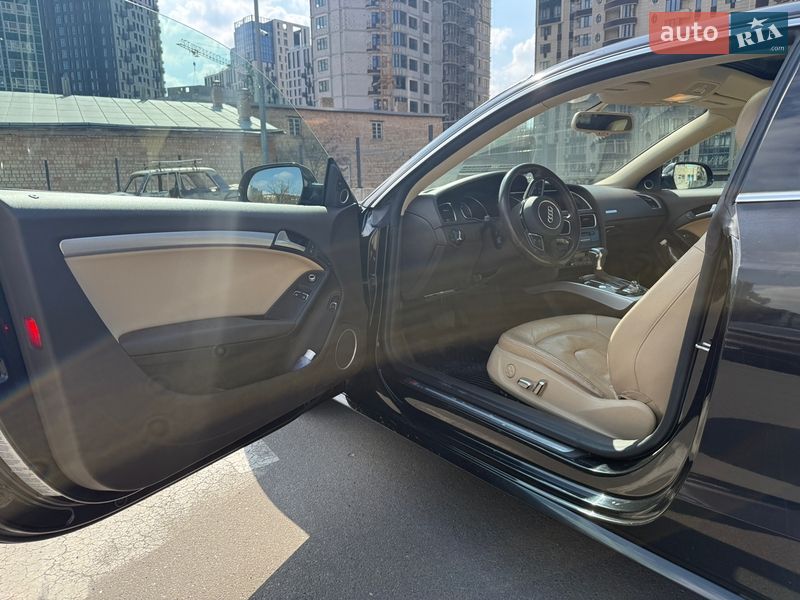 Купе Audi A5 2014 в Києві
