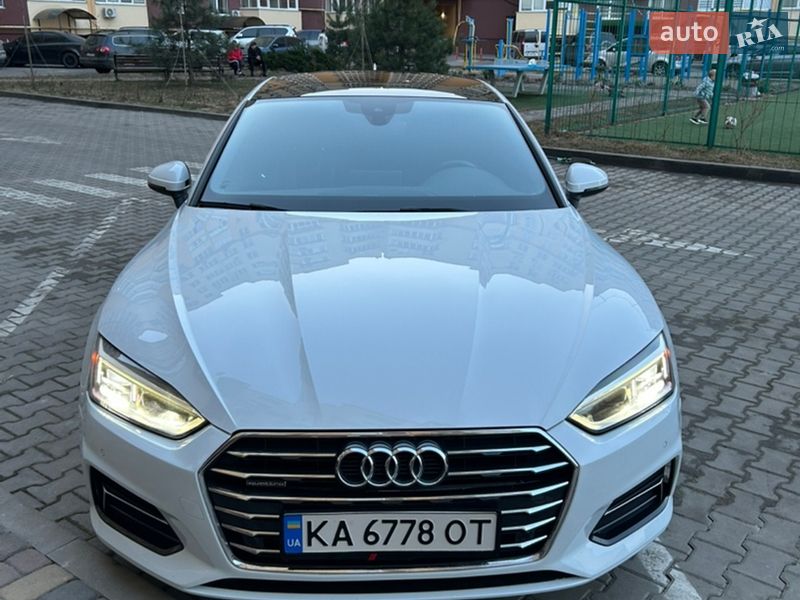 Купе Audi A5 2017 в Киеве