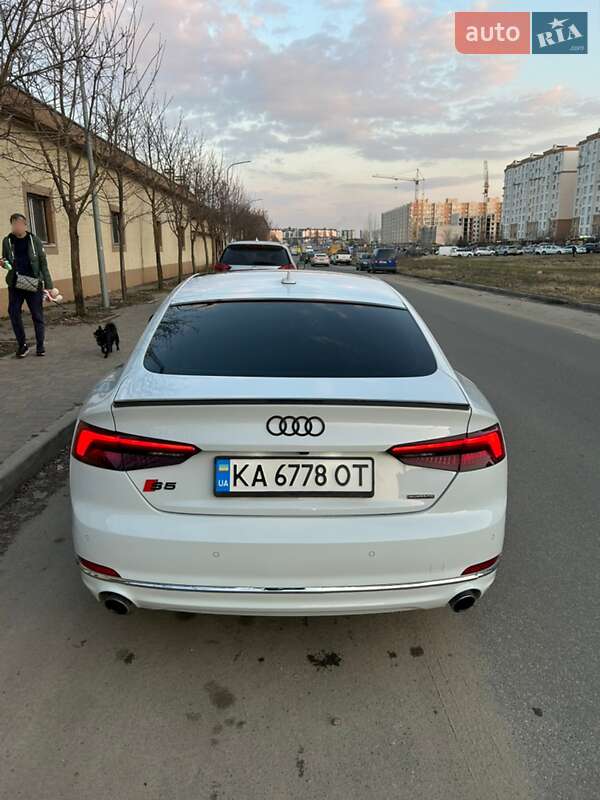 Купе Audi A5 2017 в Киеве