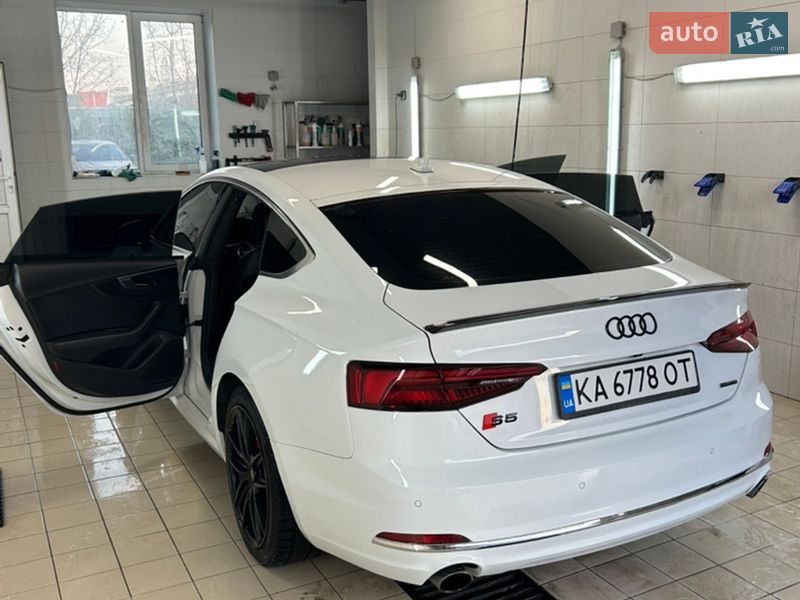 Купе Audi A5 2017 в Киеве