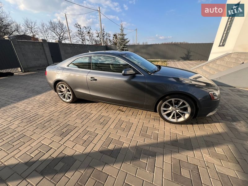 Купе Audi A5 2013 в Киеве