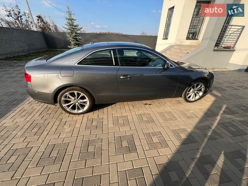 Купе Audi A5 2013 в Киеве