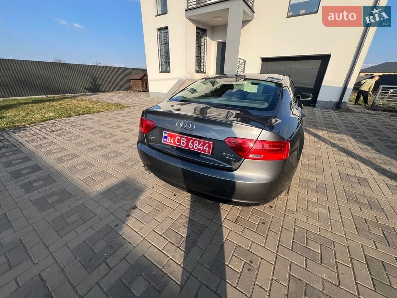 Купе Audi A5 2013 в Киеве