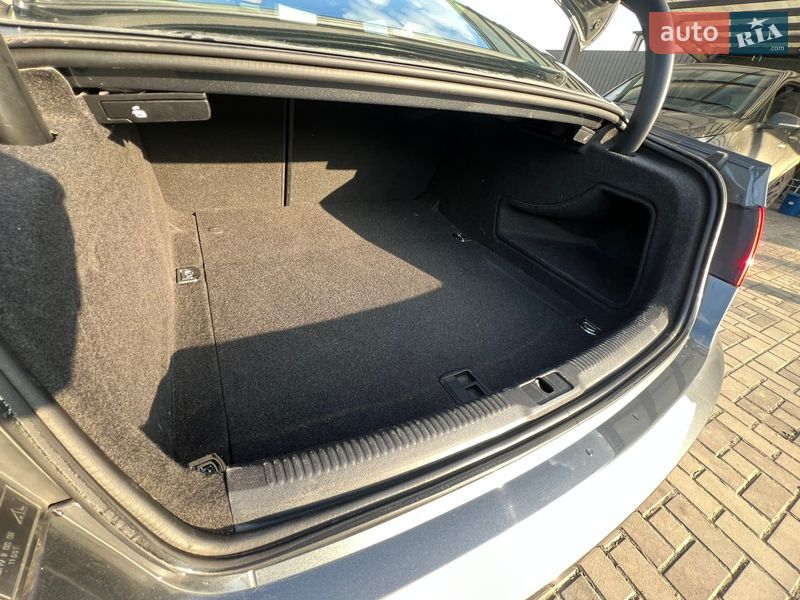 Купе Audi A5 2013 в Киеве