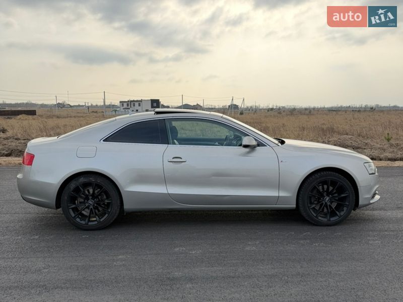 Купе Audi A5 2013 в Киеве