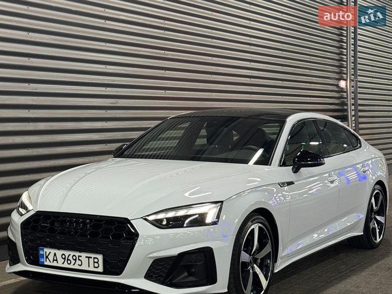 Лифтбек Audi A5 2024 в Киеве фото 2 Лифтбек Audi A5 2024 в Киеве