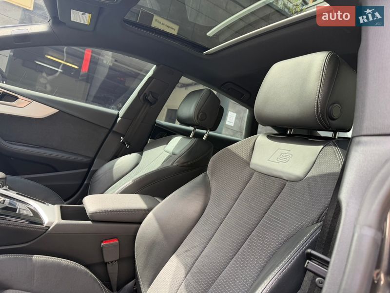 Лифтбек Audi A5 2023 в Киеве