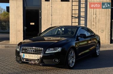 Купе Audi A5 2011 в Ужгороді