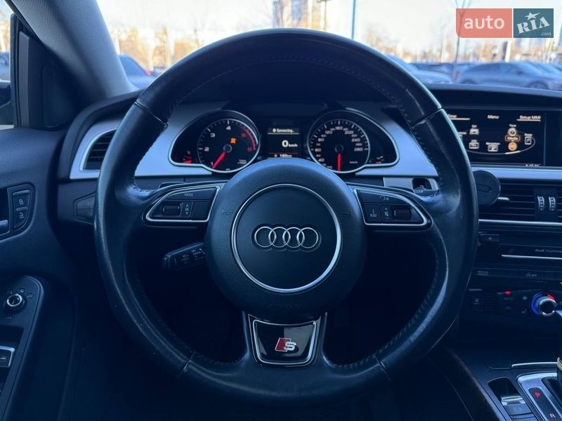 Купе Audi A5 2015 в Києві