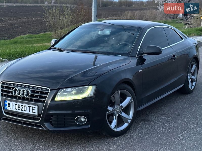 Купе Audi A5 2010 в Яготині