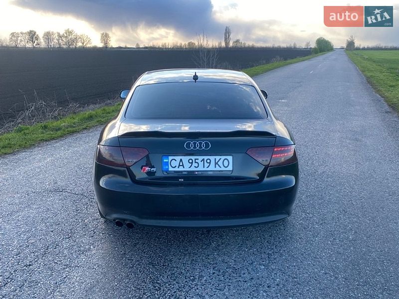 Купе Audi A5 2010 в Борисполе