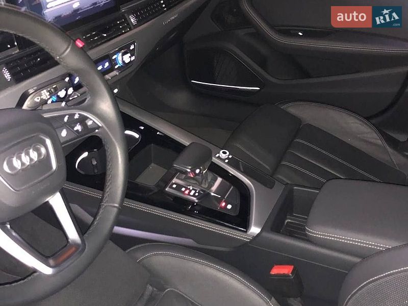Лифтбек Audi A5 2023 в Киеве