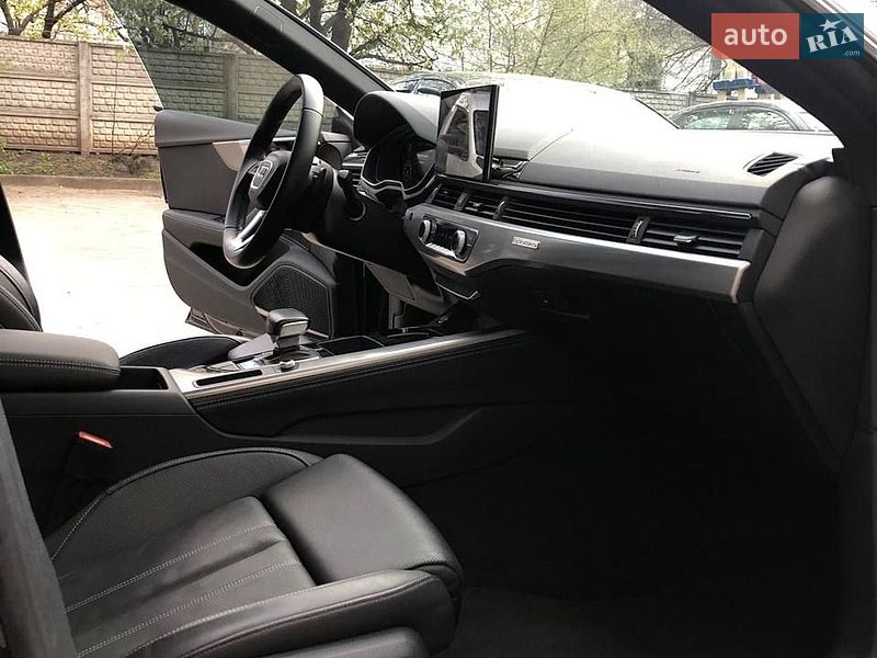 Лифтбек Audi A5 2023 в Киеве