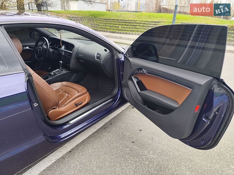 Купе Audi A5 2008 в Києві фото 14 Купе Audi A5 2008 в Києві
