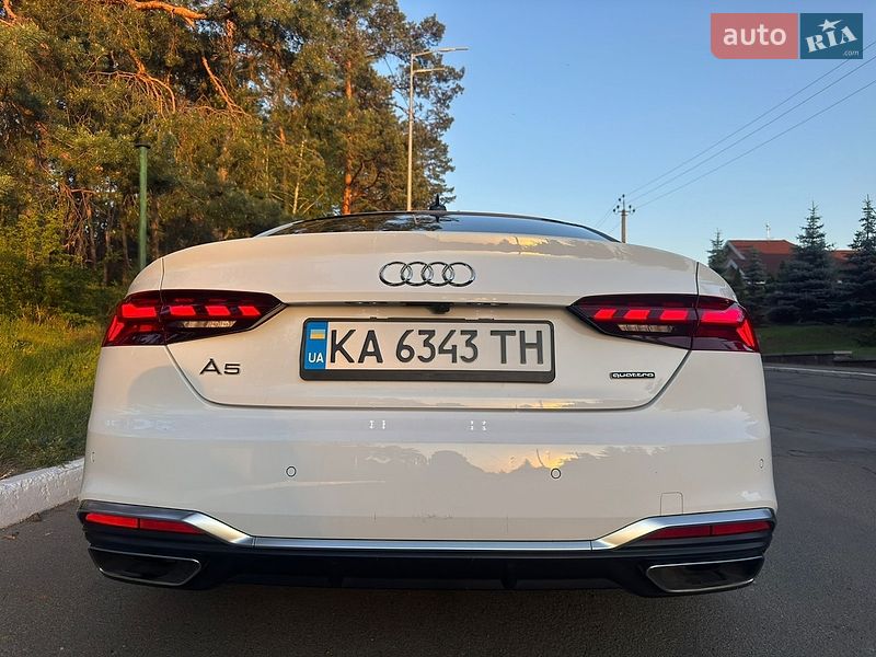 Купе Audi A5 2023 в Киеве