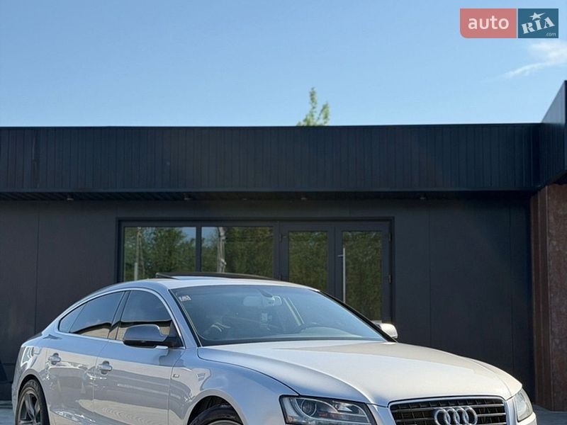 Купе Audi A5 2009 в Черновцах