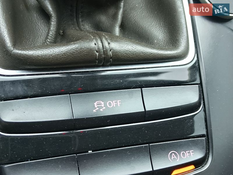 Купе Audi A5 2012 в Раздельной