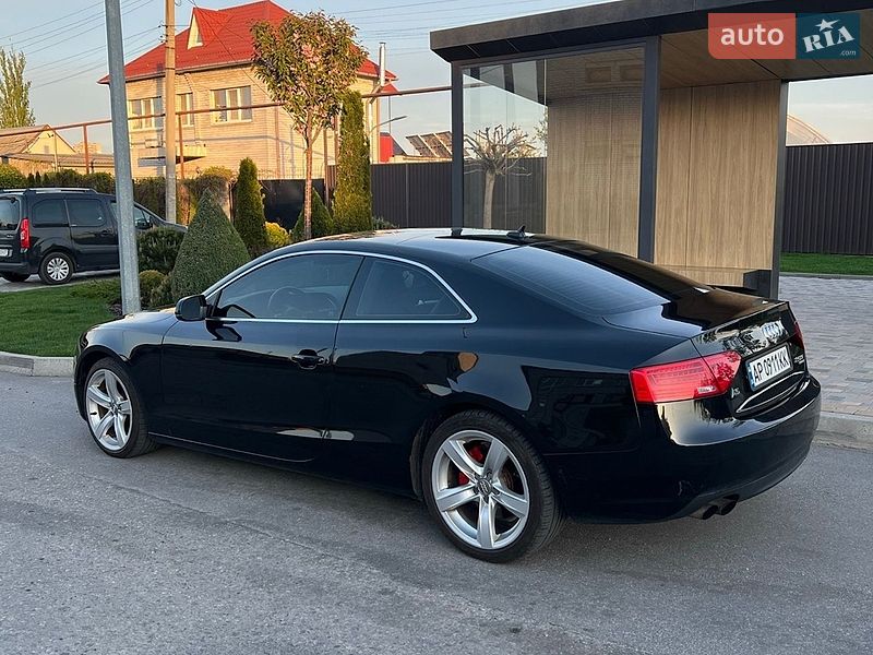 Купе Audi A5 2012 в Запоріжжі