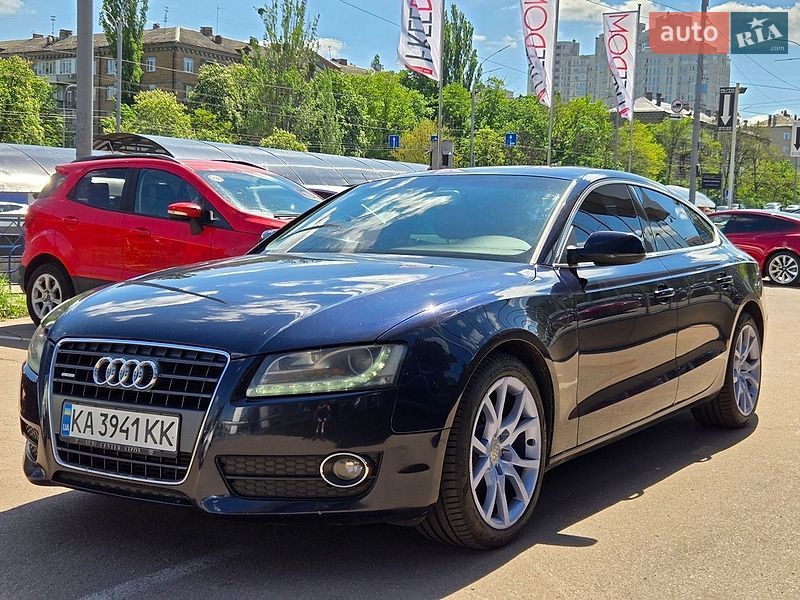 Купе Audi A5 2010 в Киеве