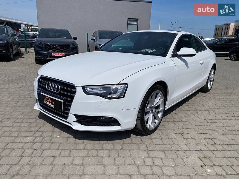 Купе Audi A5 2012 в Львові