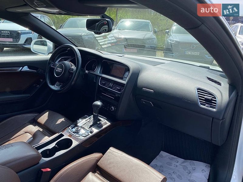 Купе Audi A5 2012 в Львове
