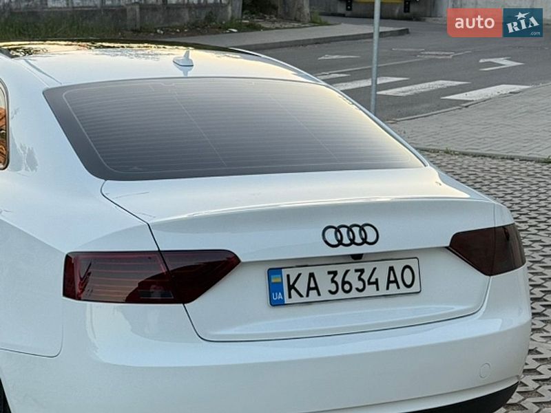 Купе Audi A5 2013 в Києві