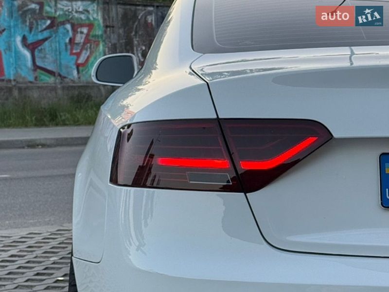 Купе Audi A5 2013 в Києві