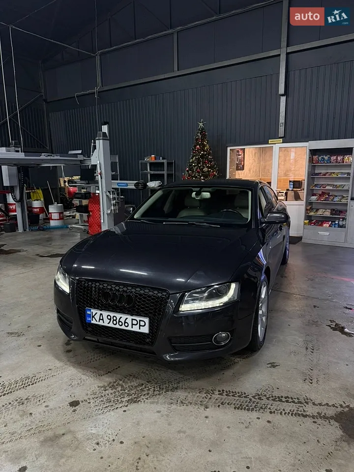 2010 Audi A5 - мініатюра 21