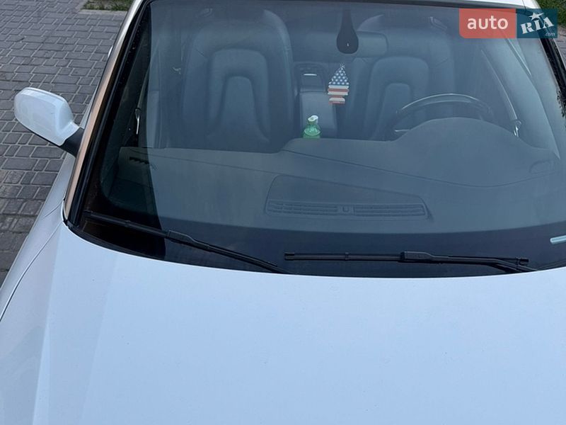 Кабріолет Audi A5 2015 в Києві фото 46 Кабріолет Audi A5 2015 в Києві