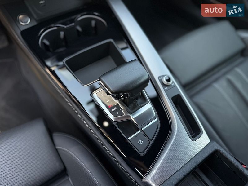 Купе Audi A5 2022 в Львове