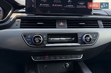 Купе Audi A5 2022 в Львове