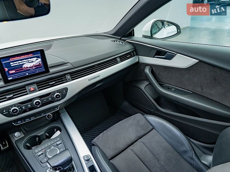 Купе Audi A5 2017 в Києві