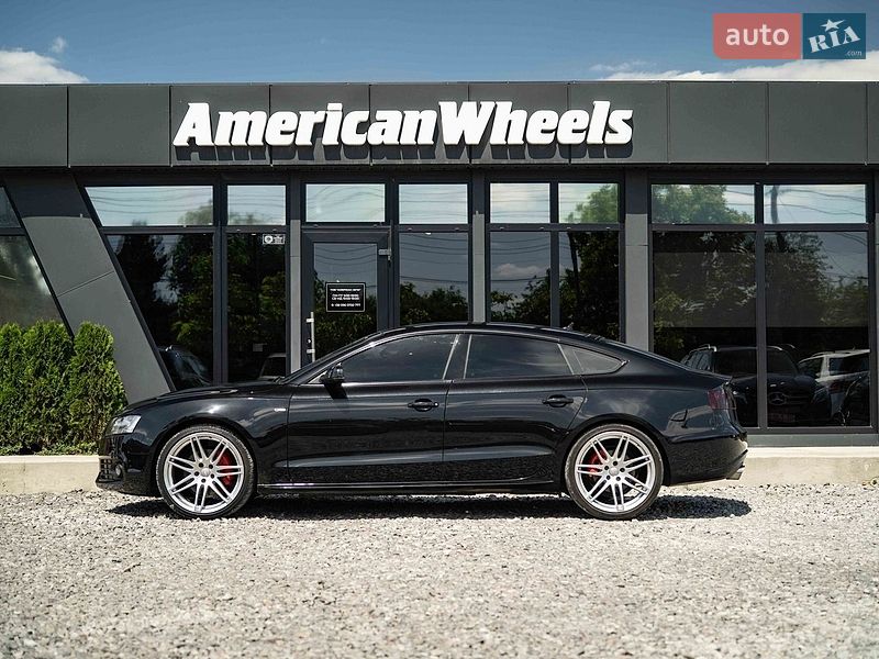 Купе Audi A5 2011 в Черновцах