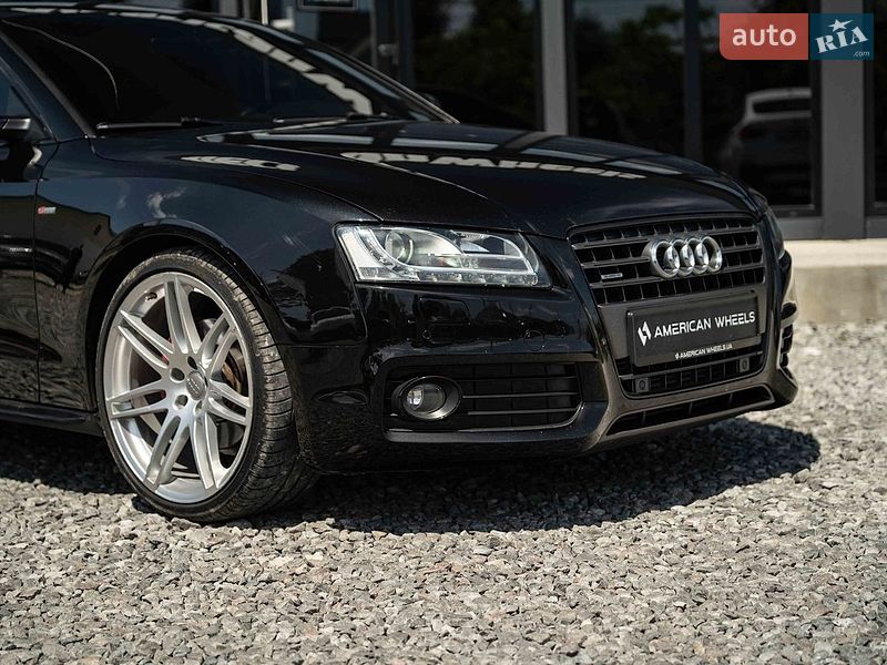 Купе Audi A5 2011 в Черновцах